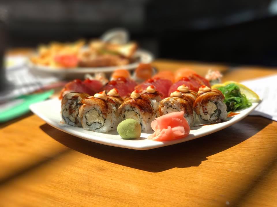 AJsGraytonBeach's tweet photo. It's ALMOST friday, so go ahead and treat yourself to some sushi 😋🍣🍥 https://t.co/QPY8zXgqVJ