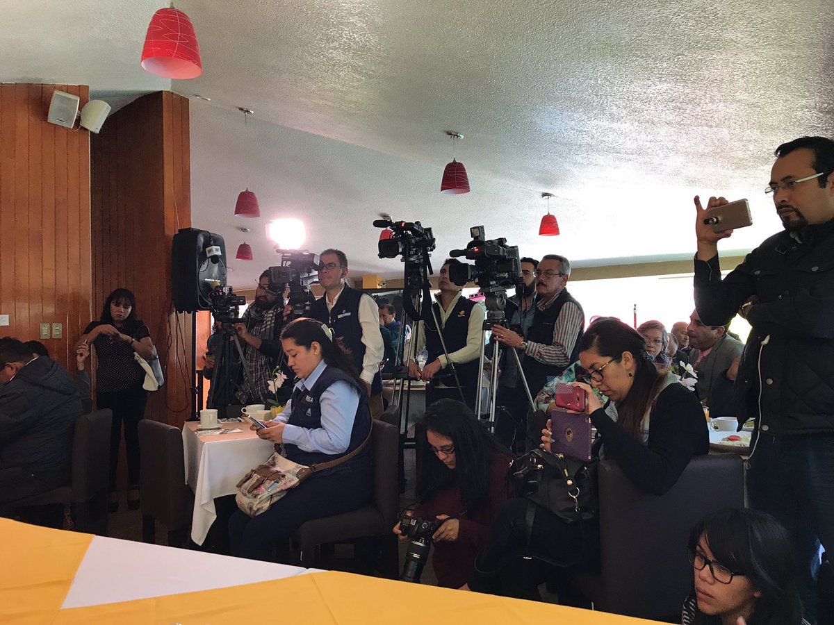 prd_hxq's tweet photo. El CEE del PRD del #EdoMéx Fijando posición con respecto al #FrenteAmplioMx y a las notarías designadas por el gobernador https://t.co/vUPt0JTJiK