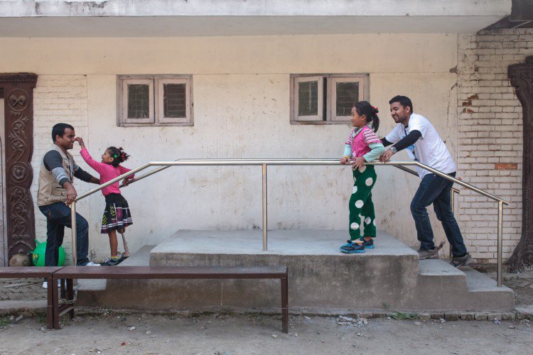 G_Communities's tweet photo. @USAID’s 2017 photo contest winners demonstrate #democracy, #humanrights &amp; #governance at work. https://t.co/nBx3ewfbWE #WeThePossible https://t.co/poPP9uBwwu