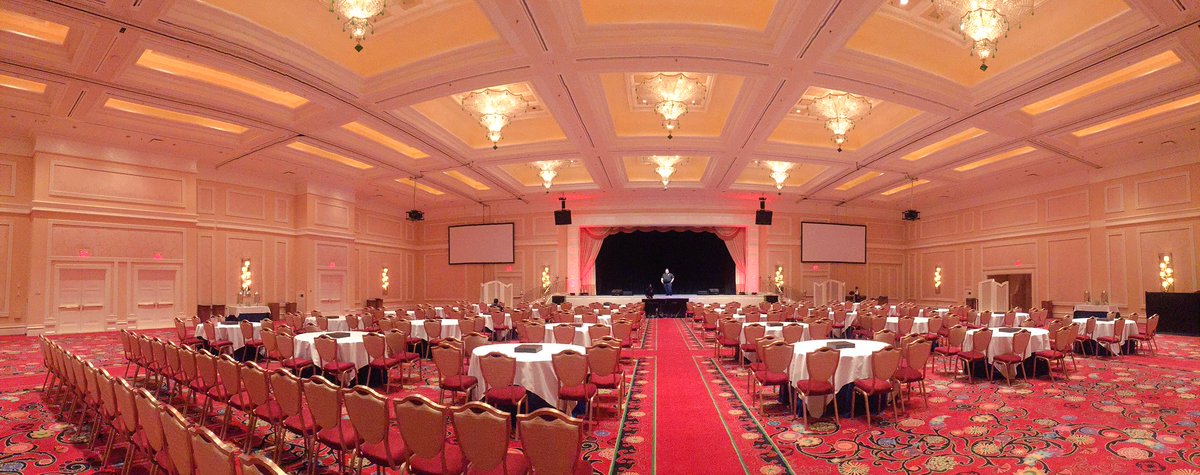 TamaraMcCleary's tweet photo. Excited to speak this morning on "How to Win: Consumer Preferences & Habits" @EncoreLasVegas for @SYNNEX #NewAgeElectronics #liveitincontrol https://t.co/v0S2UY3JgF