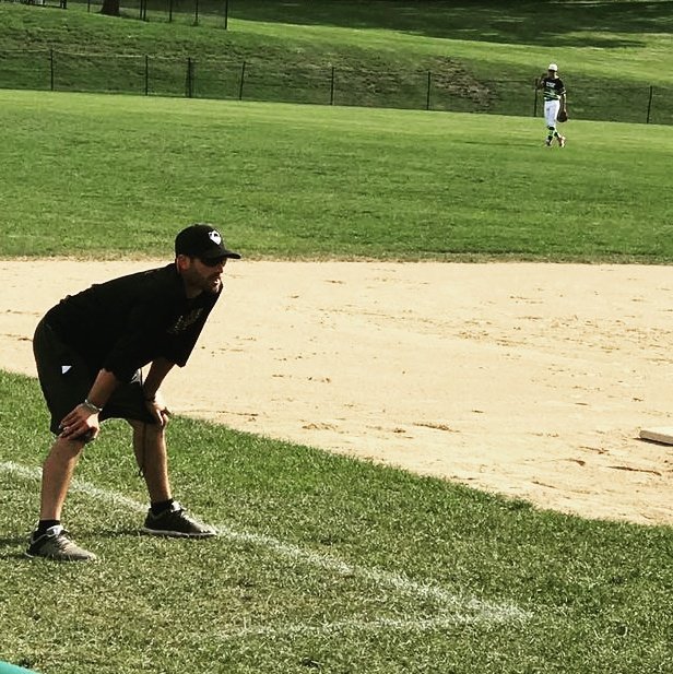 powerarmapparel's tweet photo. .@CoachRomo24 rocking #PowerArmPerformance At @NESelectTourney in Massachusetts #PAP #Baseball #softball #training #apparel https://t.co/AhhxfBRn7w