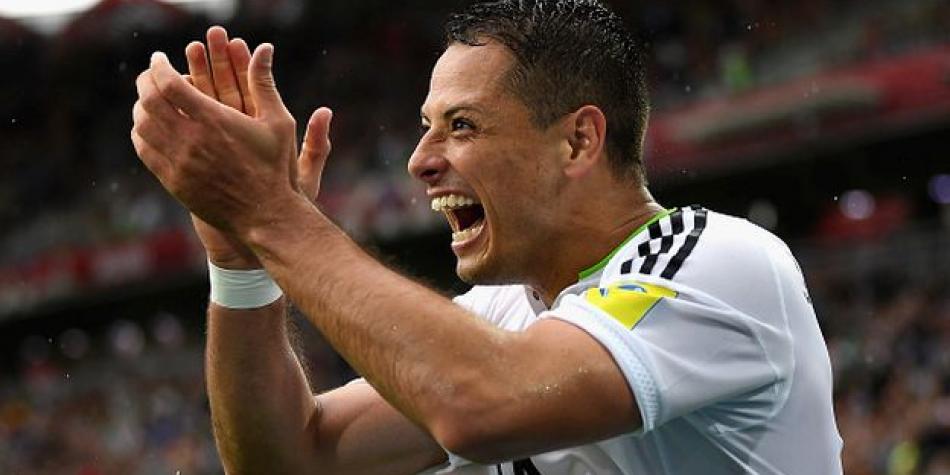 WHUSphera's tweet photo. ¡Bienvenido al West Ham, don Javier! https://t.co/R98a9OEaPS