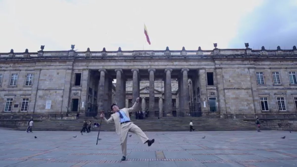 RuizSw18's tweet photo. Enseñar es transformar vidas, incl la tuya! 🇨🇴
#teachforall #creditsuisse #globalcitizenprogram #ensenaXcolombia 

https://t.co/kh78xuo4Ib https://t.co/GcsffRjK6m