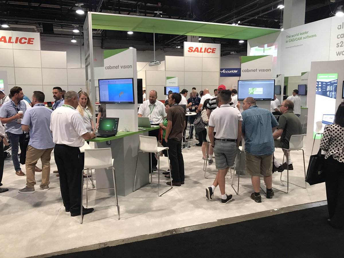 CabinetVision's tweet image. The show just opened and we are already busy! @verosoftware #AWFS2017
