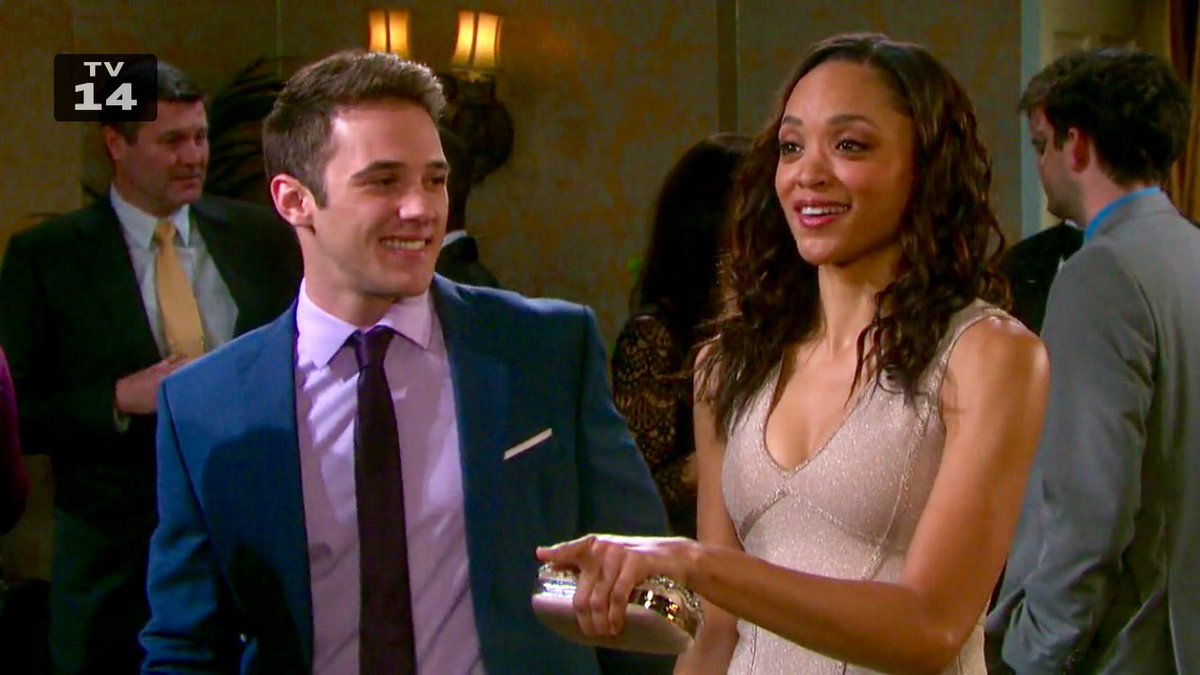 CMossFans's tweet photo. #TBT Caps from 6/27/17 #Days #partytime #MartinHouse #picturespam https://t.co/GLEcL7L4th
