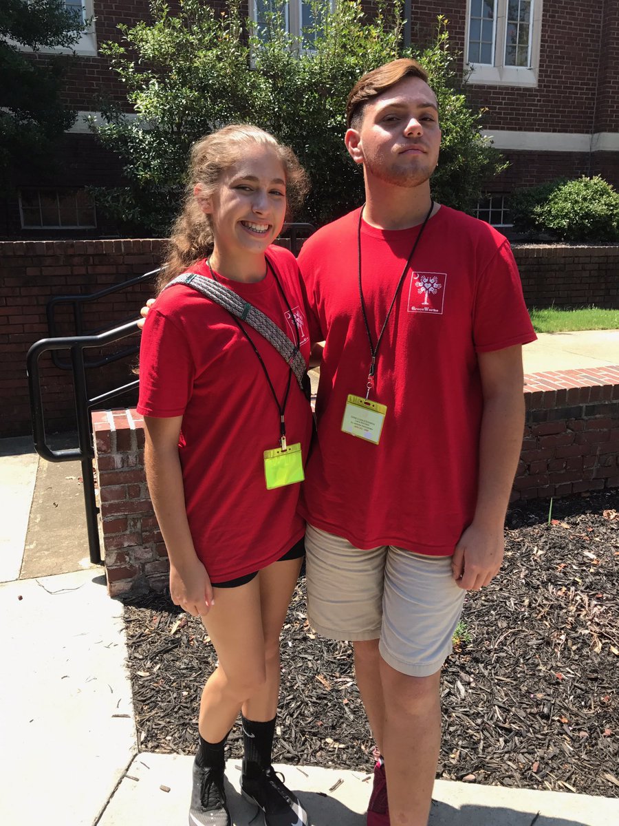 petedavisss's tweet photo. @GraceWorksSC fun time with great people https://t.co/qyDNB32vC6