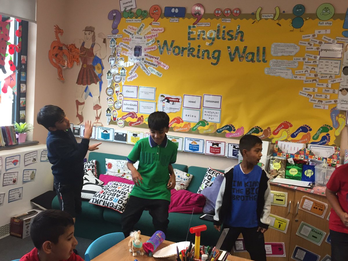 miss_hendry's tweet photo. We love a good dance off!! https://t.co/XZ408v7UAr