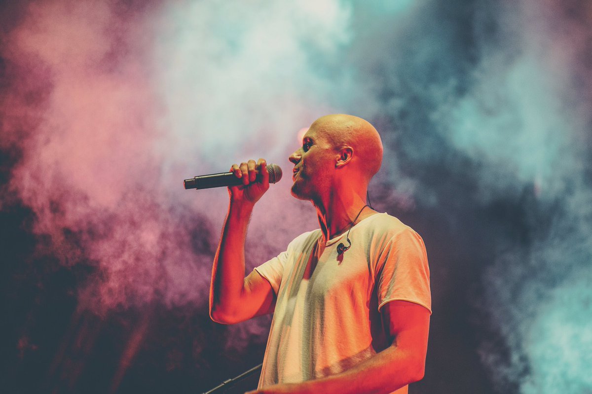 milow's tweet photo. 3 concerts coming up: tomorrow Rosenheim (Germany), Saturday Oldenzaal (Netherlands), & Sunday Bloemendaal (Netherlands) 🙌🏼 📸 @freyagoossens https://t.co/eNMZtYYuw5
