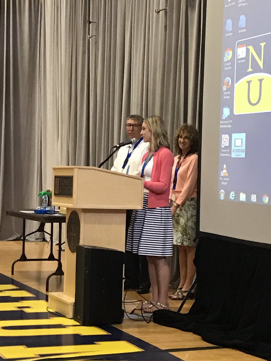 bbuoniconti's tweet photo. @kelt303 accepts a mission integration award at #ASACCU2017 for her & the #PrideStanders work! Congrats! @RegisNeighborIX @RegisCollege_MA https://t.co/uw9Lr5xeVb