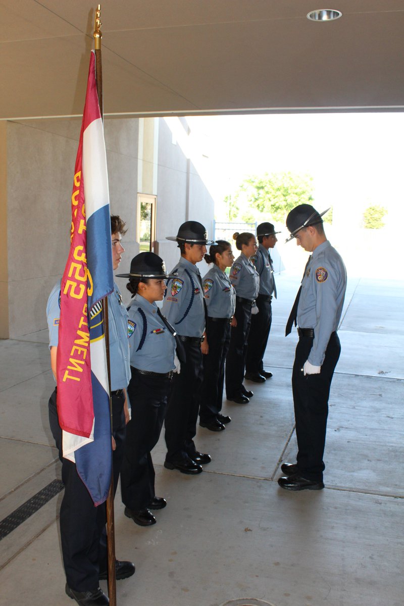 ClovisPolice_CA's tweet photo. Clovis Police #Explorer #Post355 is recruiting! Call 559-324-2443 or click here for info: https://t.co/S5f0HINi1e
#PoliceExplorer https://t.co/tg7w9XyGPq