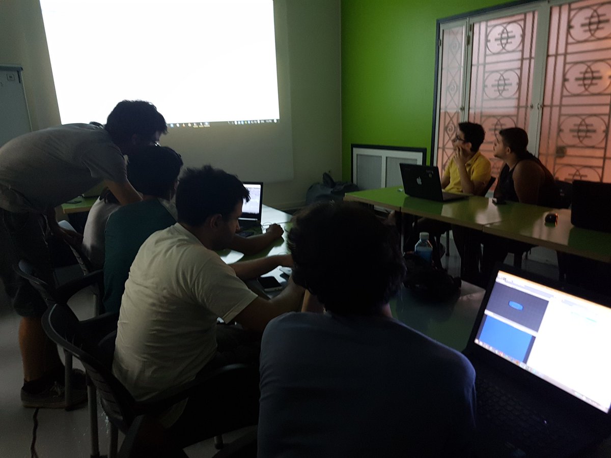 ArabArcade's tweet image. Let's get coding! @ForwardLB is doing an amazing job going over #Unity's basics! 

#madewithunity #gamedev