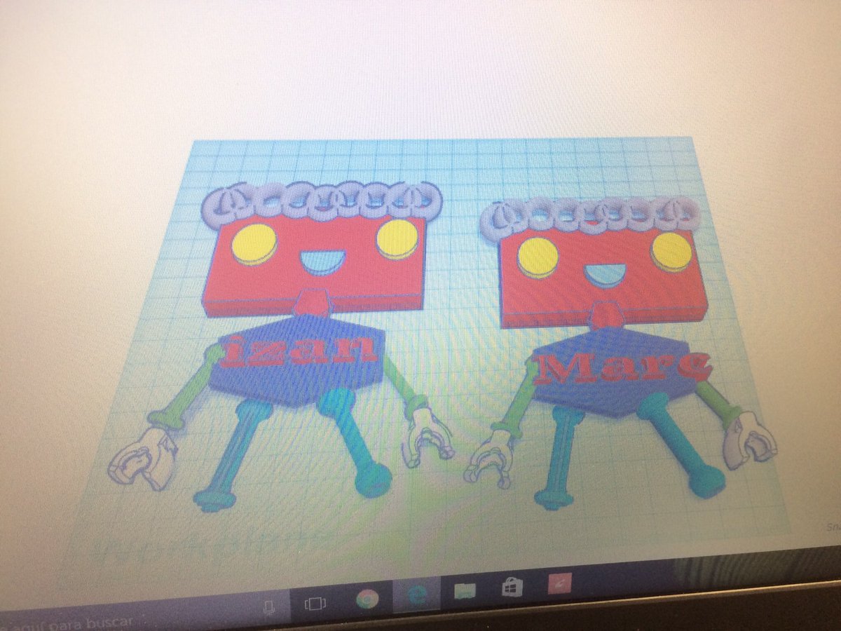 TbKidsSantCugat's tweet photo. Semana 'Bot evolution' en nuestro #technosummer, aquí os dejamos proyectos de sus robots en #Tinkercad y #Minecraft, ¡menud@s artistas! https://t.co/3UGt6LloA1