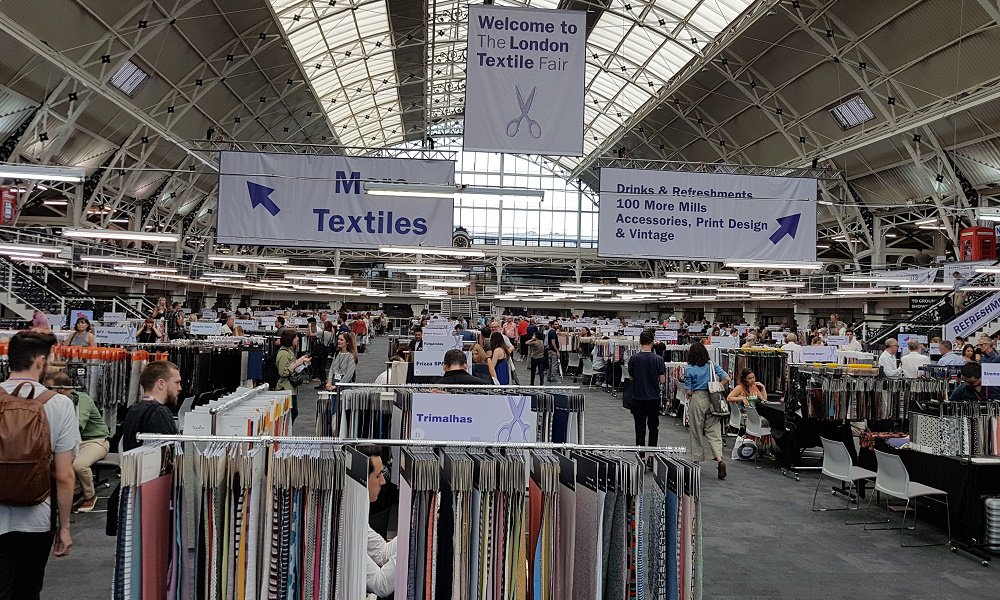 LaSpola1's tweet photo. https://t.co/WbBckrOAUt @TEXTILEEVENTS @etiqueitaly #viewmunich #precoparis @muc_fabricstart @pratoexpo #tessile #fabrics #tessuti https://t.co/kt0aHm9TCp