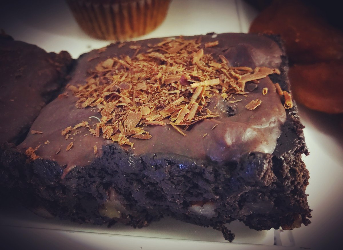 Make a difference by choosing the #consciouslysweet option. 
#deliciouslyconscious
#vegansweettooth 
#plantstrong 
#vegancapetown