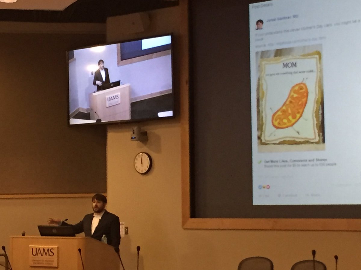 BookTechno's tweet photo. "This [re: FB Soft Tissue Pathology Discussion Group] is the kind of discussion we should be having in our faculty meetings." Yes! Yes! https://t.co/RNU4s72RIY