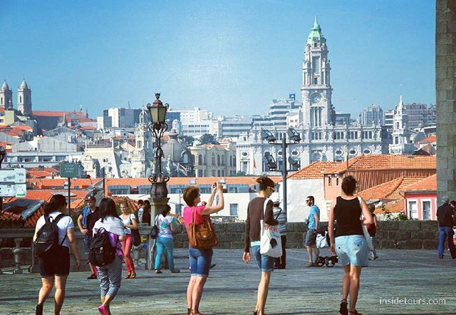 insideporto's tweet photo. #Porto ❤️ #insideporto #insidetours #visitoporto #haveaniceweek #oporto #traveling #travel #europe #sunny #discover #streets https://t.co/HFPN1BXOVU