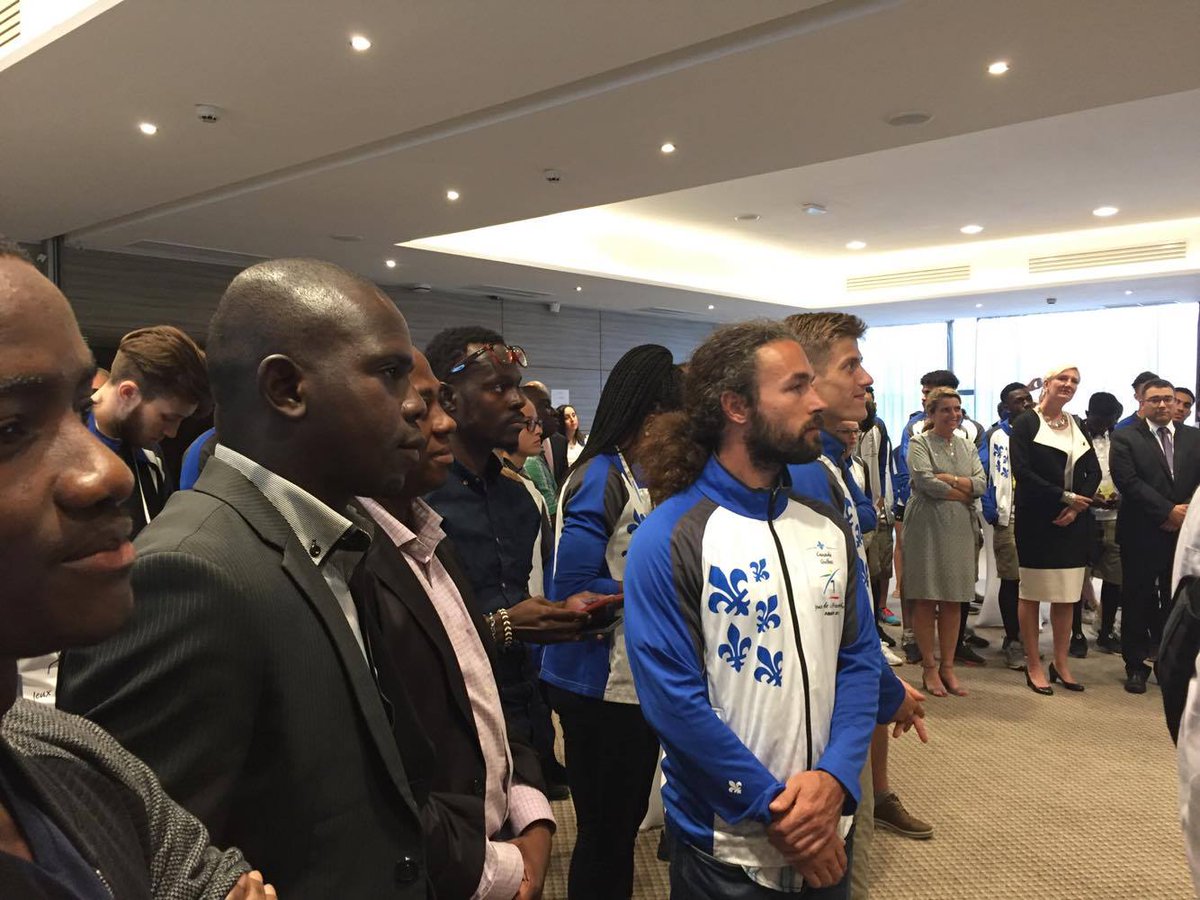 MRIF_Quebec's tweet photo. Réception en l’honneur des artistes et athlètes qui représenteront le Québec aux Jeux de la #Francophonie d’#Abidjan2017 #ÉquipeQc #QcCI https://t.co/vDwa8Z4Ohn