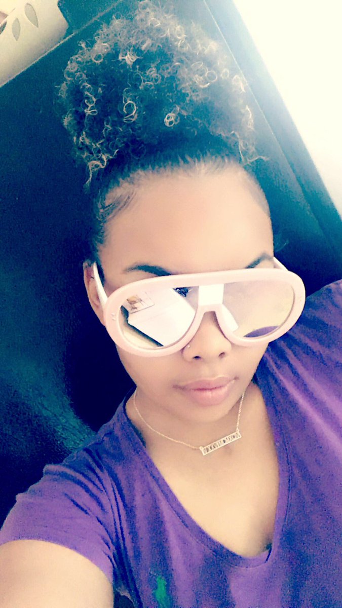 ShopSeven27's tweet photo. Aspen Aviators available at Seven27. Link in bio. #seven27 #ShopSeven27 #Aviators #stylish #sunnies #accessorize #trendy #fashionsunglasses https://t.co/6FI2TMtr6N
