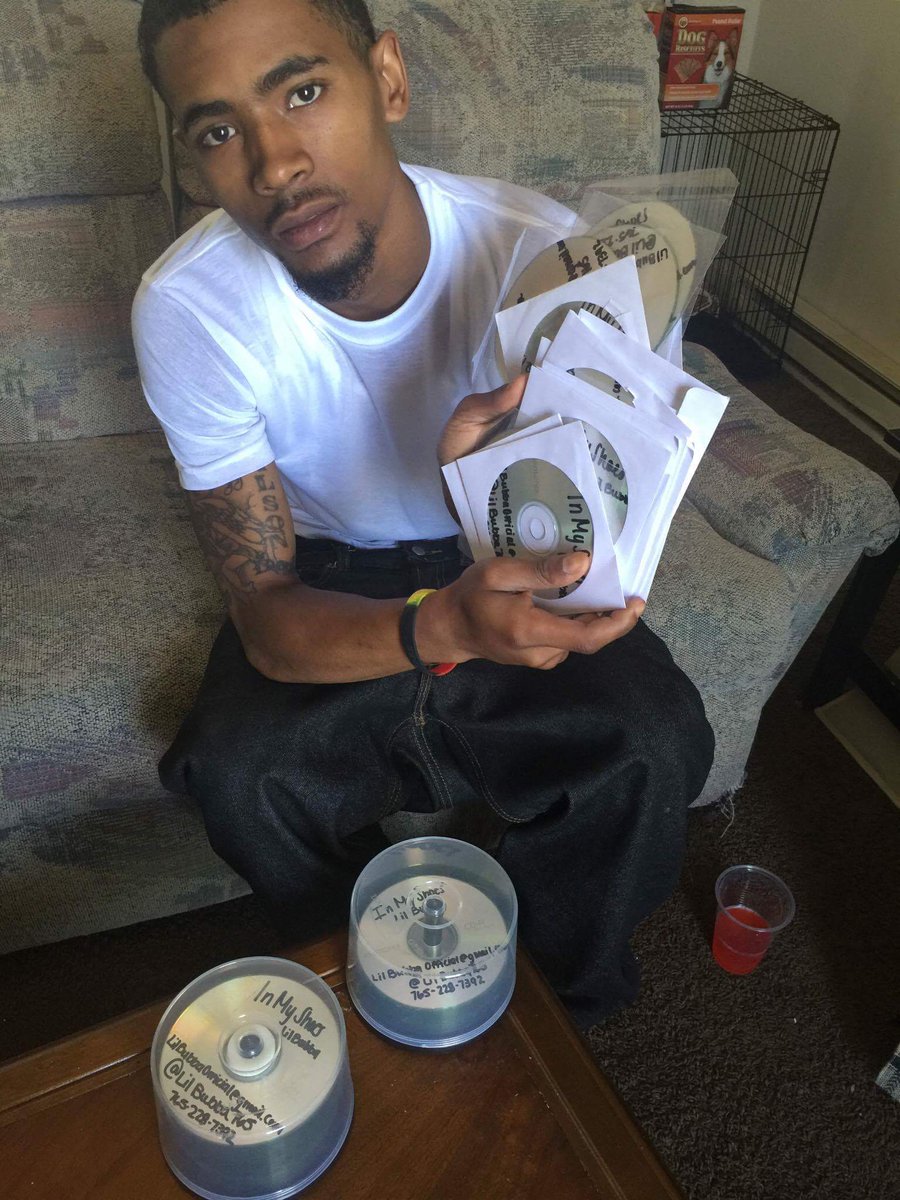 GET YOURS IF YOU HAVEN'T ALREADY...HMU <a href="/LilBubba765/">2Real4fake</a>