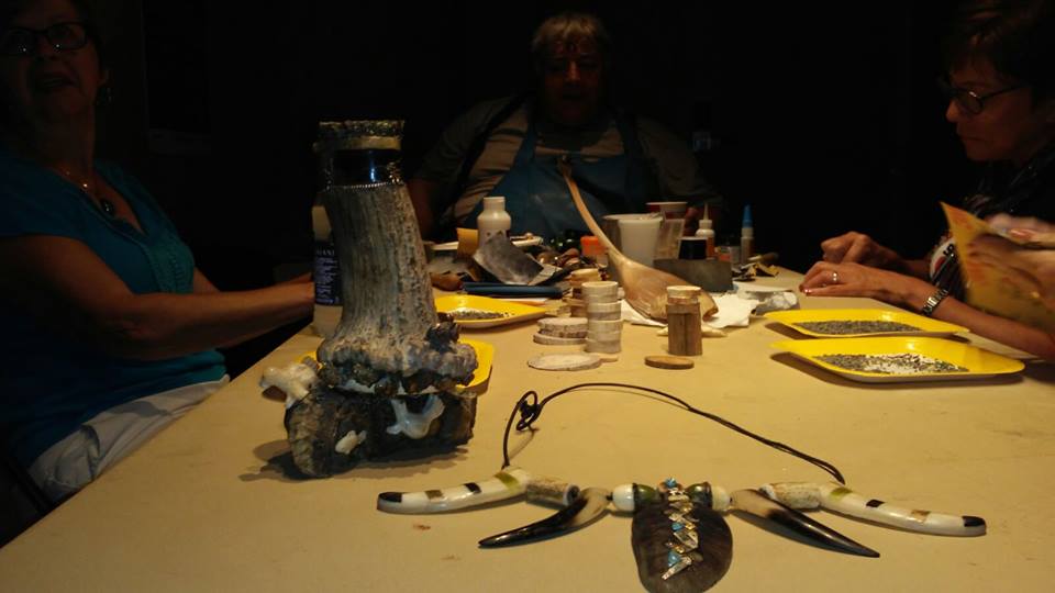 ottawalifers's tweet photo. Meet the finest artists from #Canada's Far North and take a hands-on workshop alongside them to experience #NorthernWeek at @CanadasNAC https://t.co/4qIY3w90Of