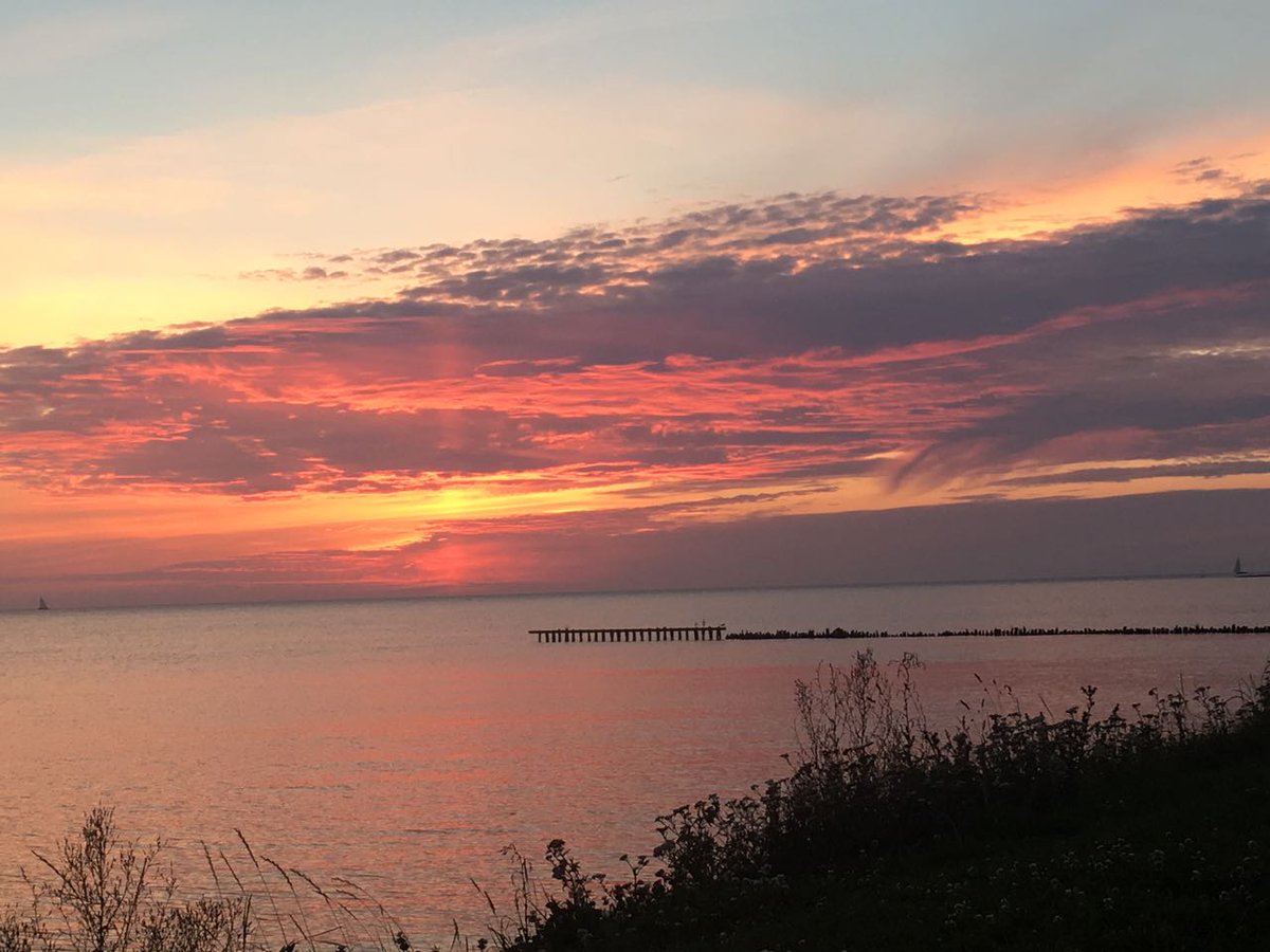 sxb_1428's tweet photo. #hindeloopen #Sonnenuntergang https://t.co/22WOxASrFz