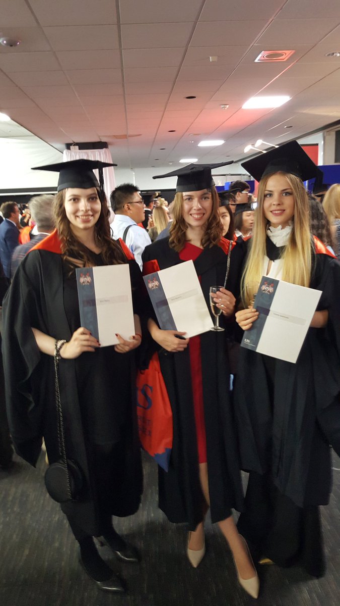 Give yourselves a big pat on the back @SussexUniMFM and <a href="/RoffeyPark/">Roffey Park Institute</a> graduates! 🤗 You've done a stunning job, well done! 😁🎓