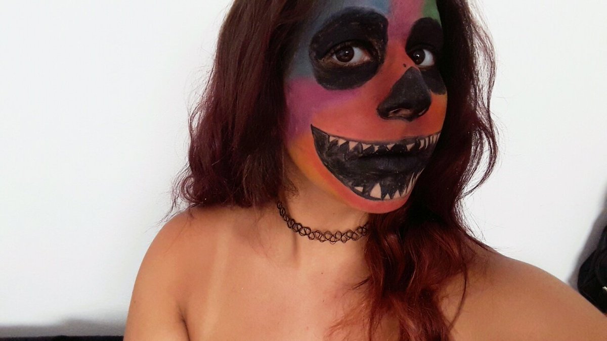 gns_noe's tweet photo. #makeupskull When te aburres y tal https://t.co/l90wfMEu8k