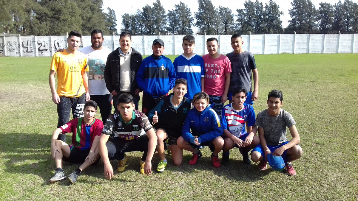 David18Benitez's tweet photo. #Jornadasolidariadeportiva 
Acompañando al ClubAvu #Prediosutna #ElJaguel @Evertvantooren @LuisLehmann https://t.co/In1NfjXVbf