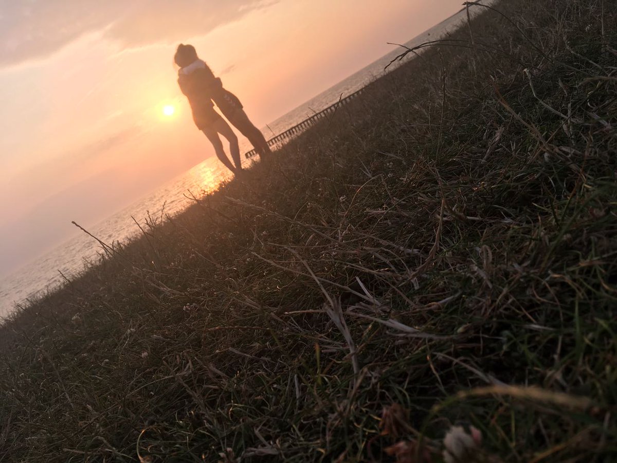 sxb_1428's tweet photo. #hindeloopen #Sonnenuntergang https://t.co/22WOxASrFz