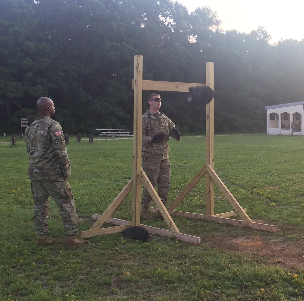 FCNCOChampion's tweet photo. 1LT Drury Sweetser & fellow @20thEngineer Soldiers gettin after it at #SRT today #MaxReadiness @FORSCOM @FORSCOMLdrDev https://t.co/OH25QUNXMF