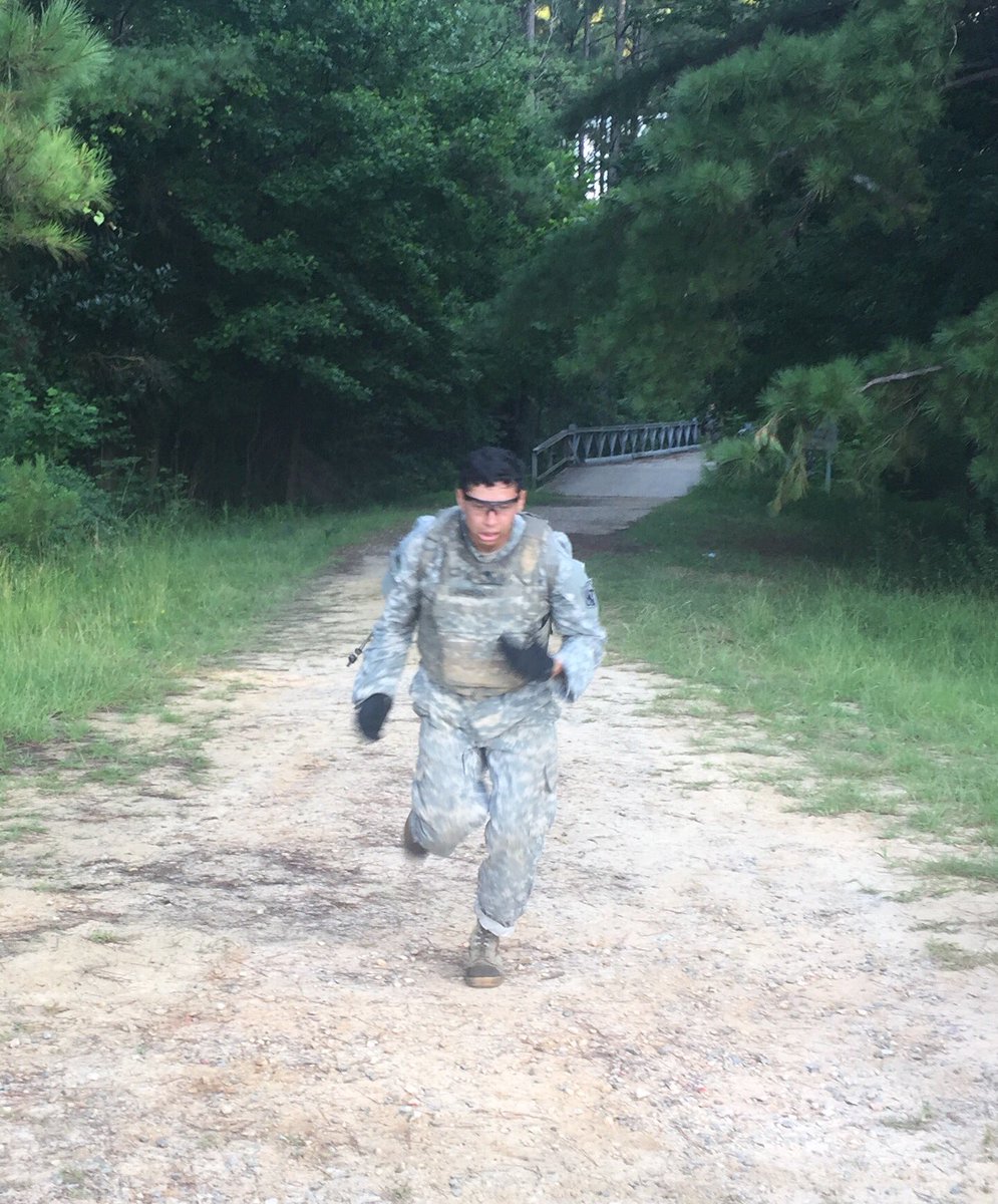 FCNCOChampion's tweet photo. 1LT Drury Sweetser & fellow @20thEngineer Soldiers gettin after it at #SRT today #MaxReadiness @FORSCOM @FORSCOMLdrDev https://t.co/OH25QUNXMF