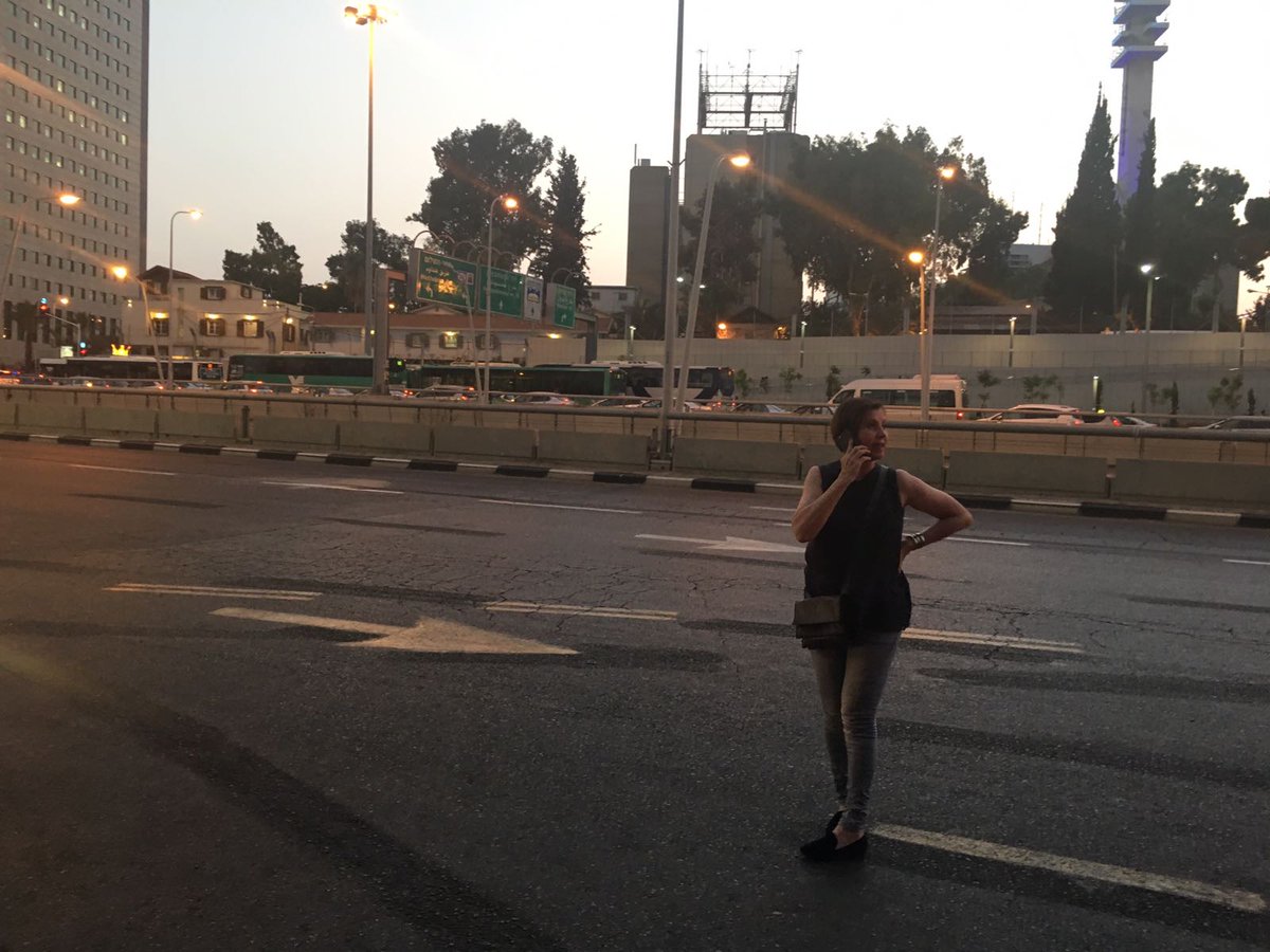 זהבה גלאון tweet media
