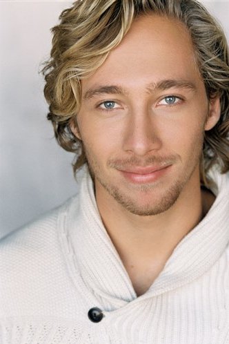 LemonLimeAgency's tweet photo. Congrats to Daniel on his first LL booking! https://t.co/hal8HKnMaK