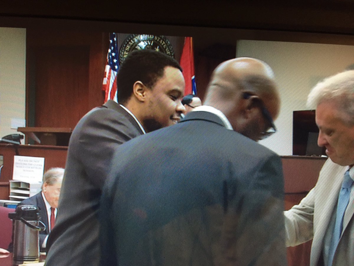 ErikaLathon's tweet photo. #TimothyBatts looking at 2-4 years in prison on felony gun possession charge. https://t.co/K2aBYlvMYo