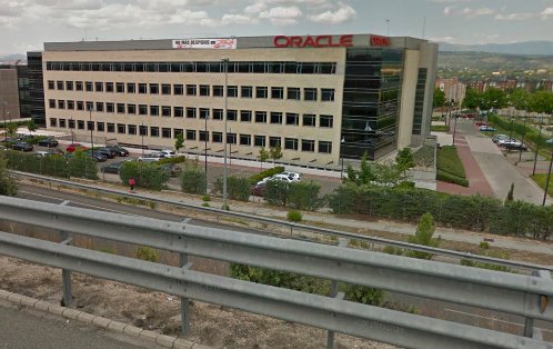 ComiteOracle's tweet image. Más de 10 horas de negociación y seguimos reunidos luchando por conseguir las mejores condiciones para nuestr@s compañer@s #OracleERE2017