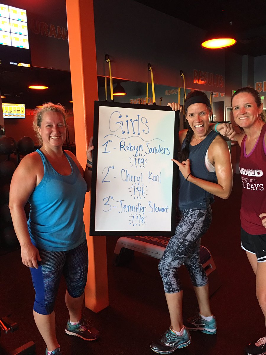 merylkevans's tweet photo. This gal rowed us out of the water in 2000m row @orangetheory #PeakPerformanceWeek #keepburning #rowtilpassout https://t.co/eXCQbzxZ4f