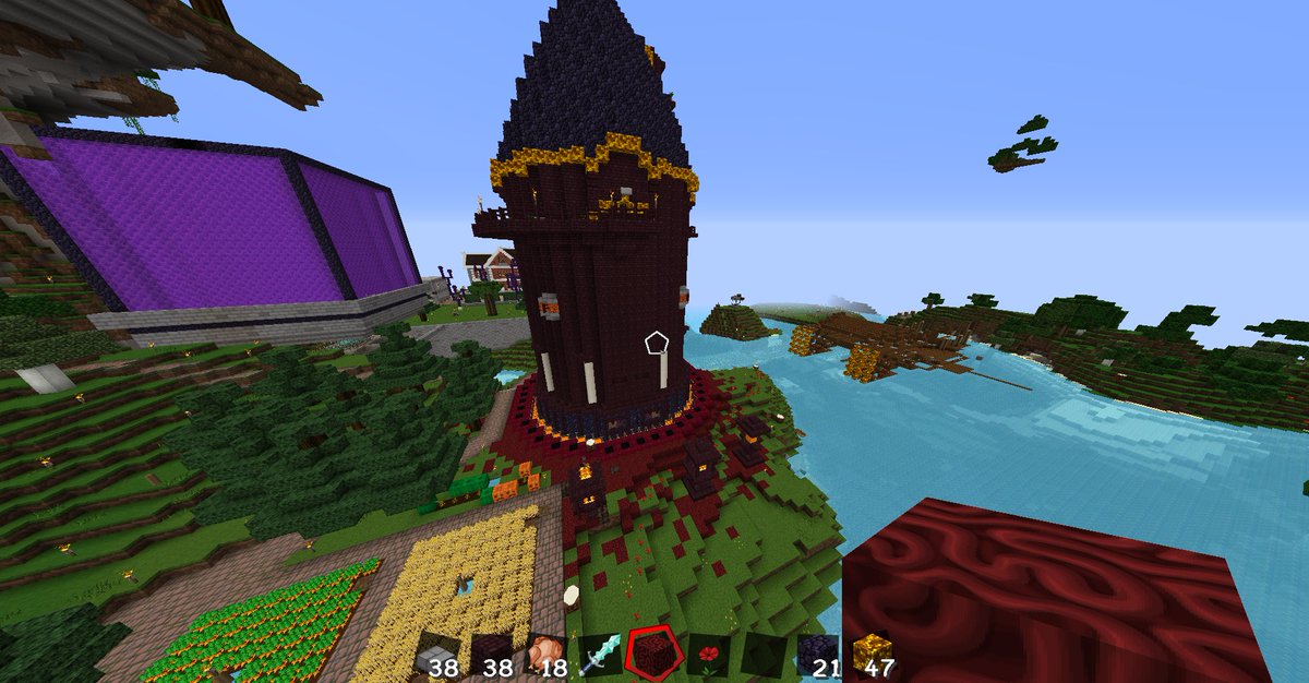 selmaaluise's tweet photo. @BaluiLP @baastiDE #craftattack4 Endlich Baluis Magier Turm fertig bekommen :) 😜 https://t.co/EbgziZnVe3