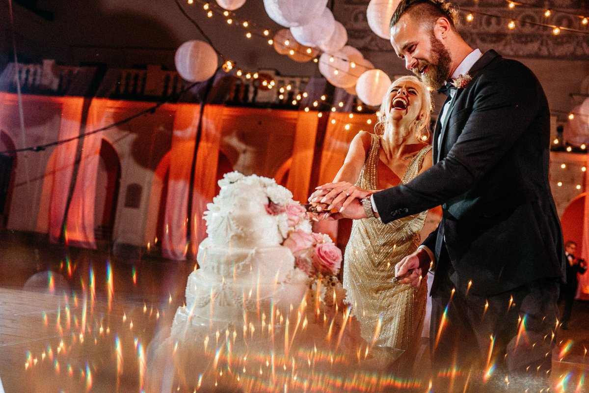 whiteandsmoke's tweet photo. The Zak wedding 1 #anniversary! ‘The Great Gatsby‘” https://t.co/hTHYk9xaFl #wedding #GreatGatsby #inspiration #castle #cracow #crazybride https://t.co/XZSBEJtD9H