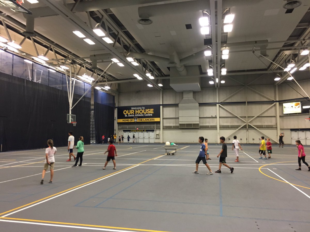 SDJgecdsb's tweet photo. Camp Wonder's last day at the University! Awesome partnership. Thanks from all the GECDSB Campers! #2017SLPgecdsb #gecdsbpro #DrClaraHowitt https://t.co/FqinYO5tcH