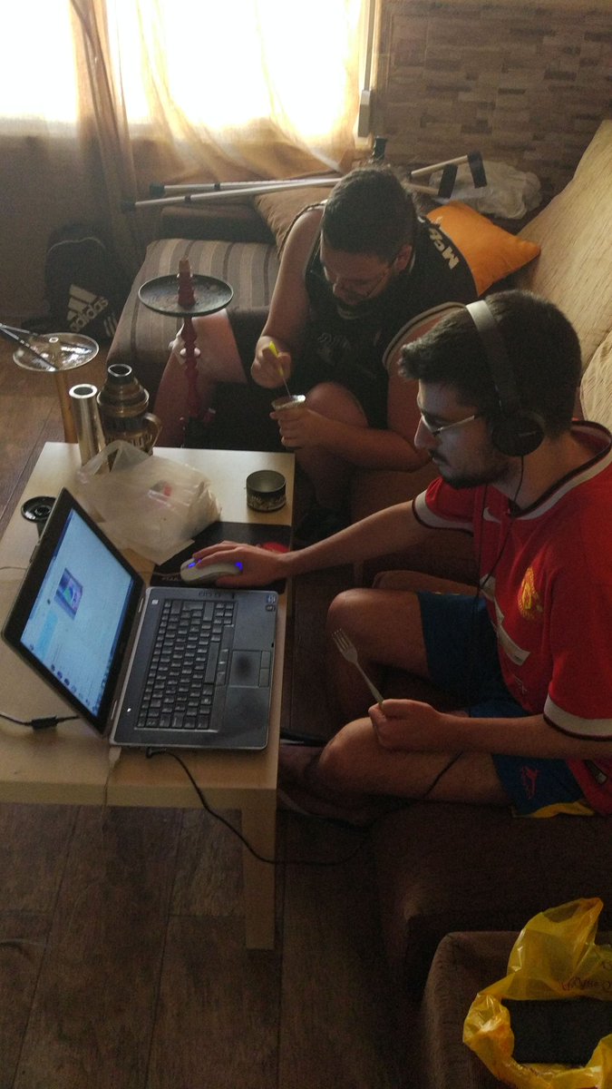 UltrasDwD's tweet photo. Gettin'Ready pa cotizar en la industria,preparando el casteo https://t.co/r5byNzofNg