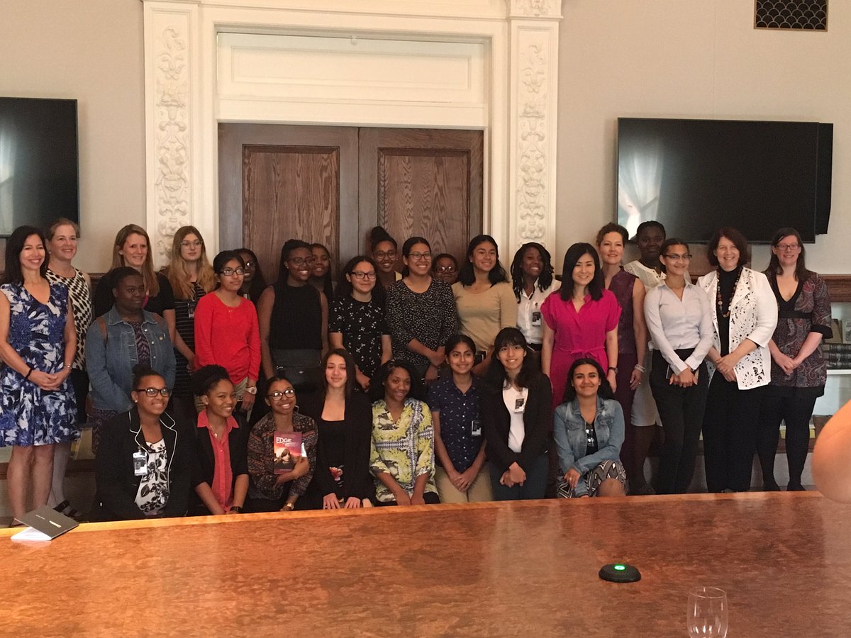 J5WDC's tweet photo. Inspiring stories of our #STEM journeys w/ @Columbia #CUGirlsinSTEM &amp; @GirlsInTech_WIT @WITWomen leaders. #BetsyKolmus #PhyllisKolmus https://t.co/aFlgFHBFtc