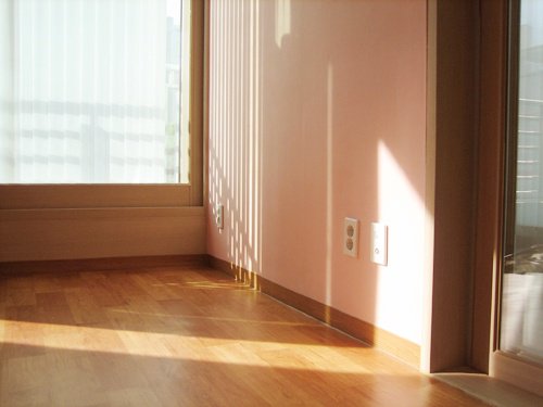 Your public cloud may look nice on the outside. But is it missing some furnishings—or essential services? #assnchat hubs.ly/H084PJF0