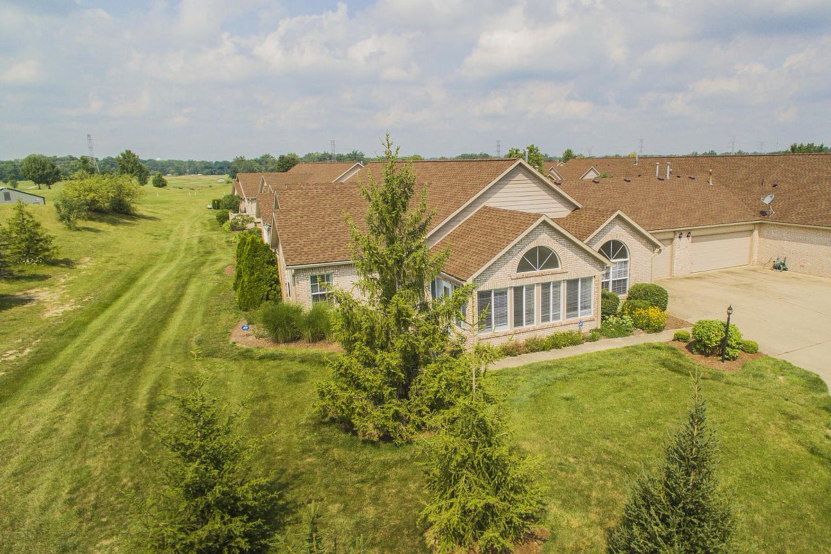 amandaheard_'s tweet photo. Check out my new virtual tour for 11597 Winding Wood Dr, Indianapolis, IN 46235 https://t.co/FIrz9tueaP https://t.co/9F8DtLgX3n