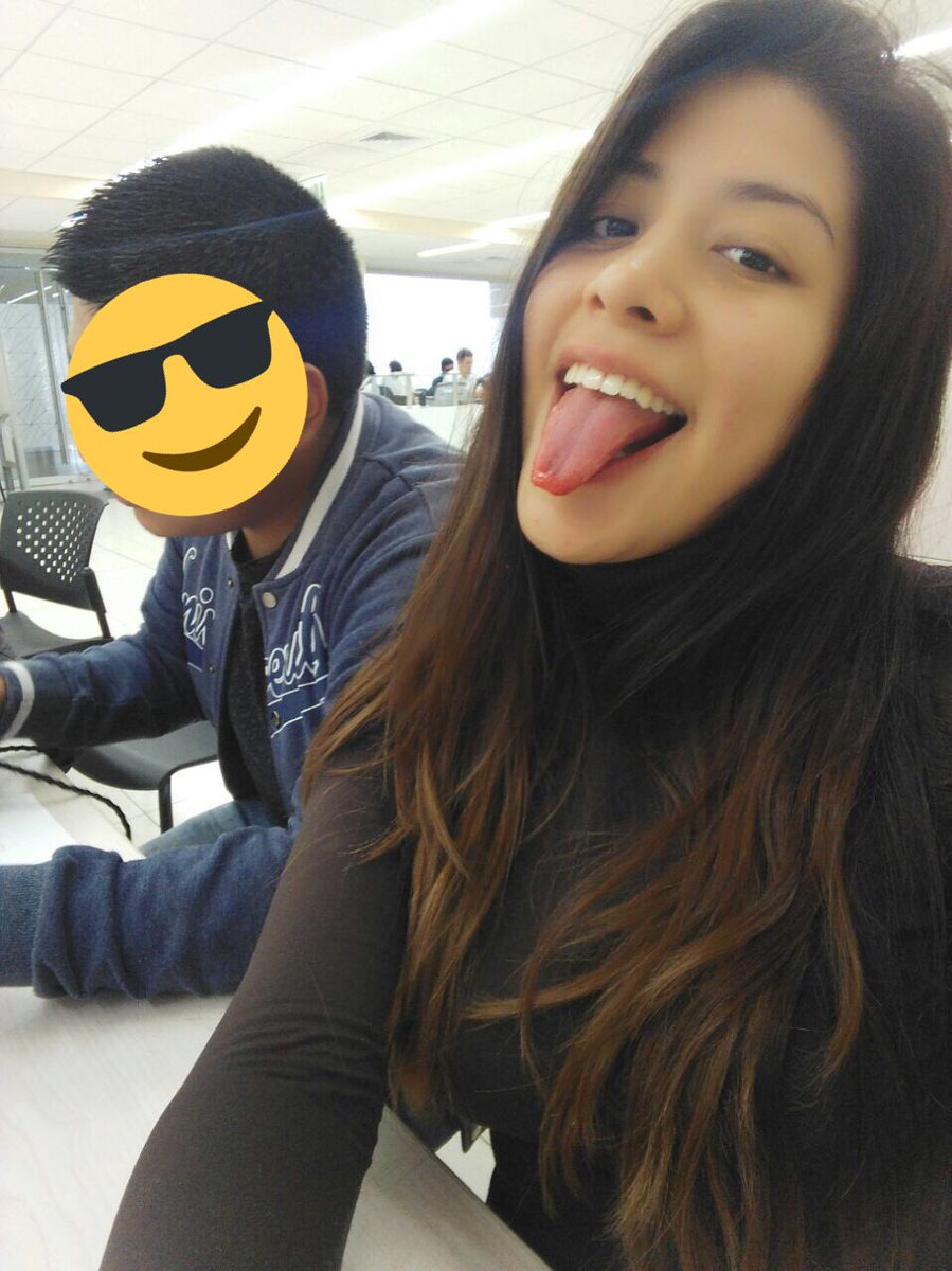 JesusArbulu's tweet photo. W/ La Mongolita 🤣 https://t.co/xQszpo3dW2
