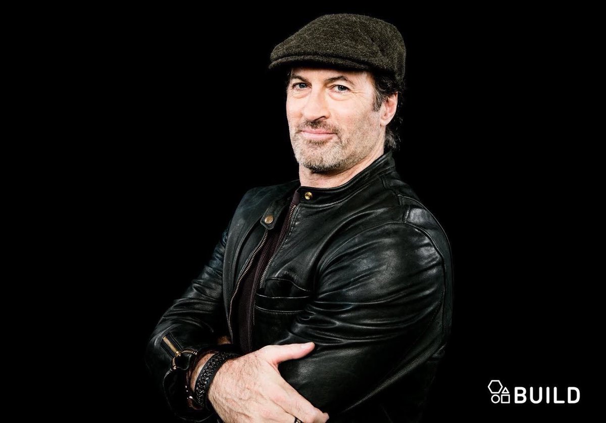 sandysikich's tweet photo. Hi @I_LOVE_NY Come Rock w/ @ScottGPatterson !! #AcousticShow 7/25β’7/26 at @thebeannyc Tix https://t.co/hrlPOrsYo8 #GilmoreGirls #MeetScott π₯ https://t.co/2hGFpYO6EH