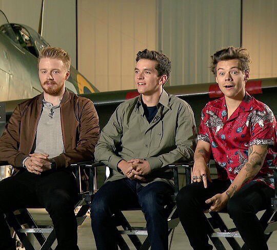 1D_24hNews's tweet photo. Harry, Jack Lowden and Fionn for #Dunkirk Promotion!!!

#HarryStyles #Harry #Styles #HarryInDunkirk #DunkirkMovie https://t.co/qSWIgzY6Kc