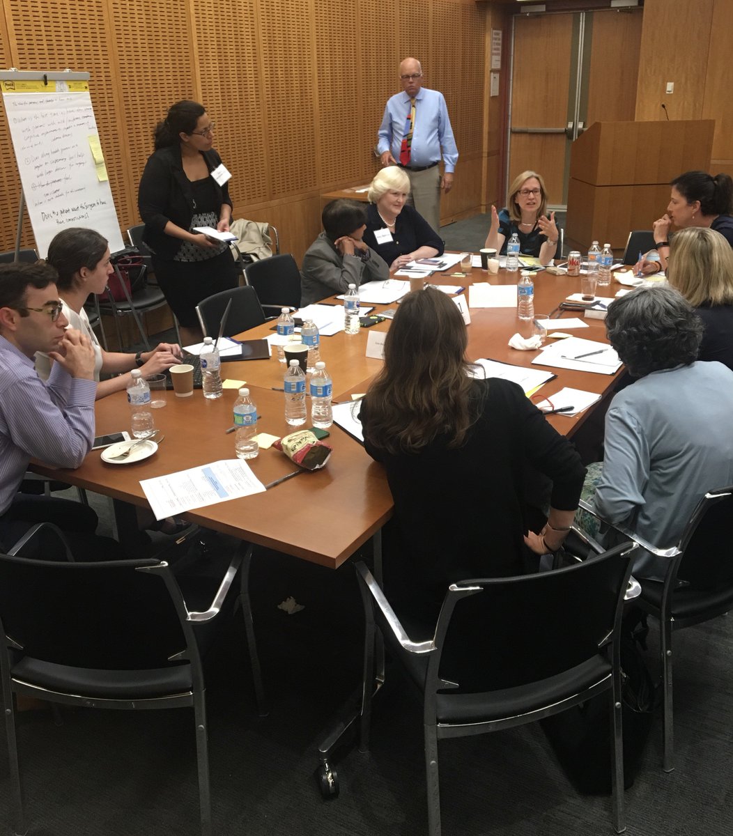 PtPriorities's tweet photo. Our breakout groups consider the role of patient priorities in acute and non-acute surgical decision-making #PPCResearch17 https://t.co/Pkn0ek2yrb