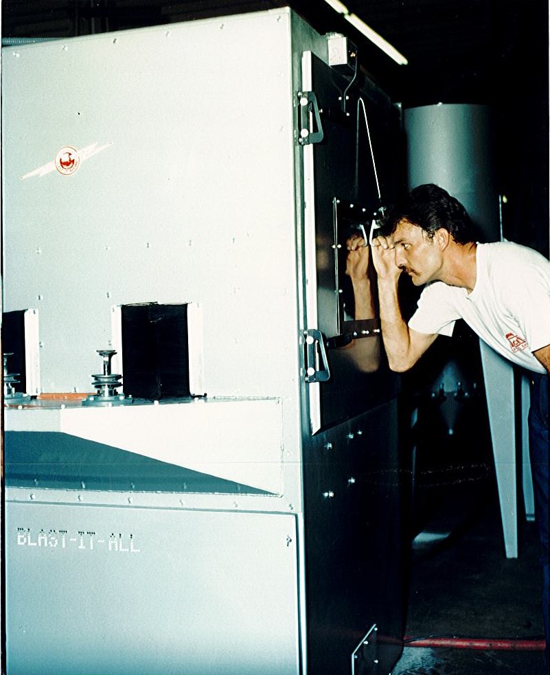 theBlastitall's tweet photo. #TBT One of our tech guys #JoePoole #BlastItAll waaaay back in the day. #BlastCabinets Looks like? #121gigawatts #FluxCapacitor @dmariano7 https://t.co/pODadRcw28