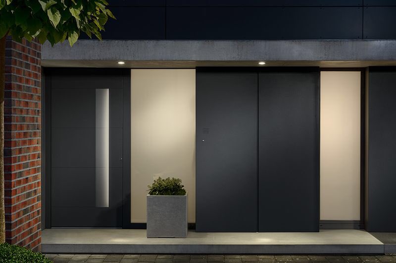 TheWindowOutlet's tweet photo. Every #Aluminium project you undertake this summer deserves a bonded front door
#schuco #adeco #two #decanta https://t.co/oUw4DbBKcq