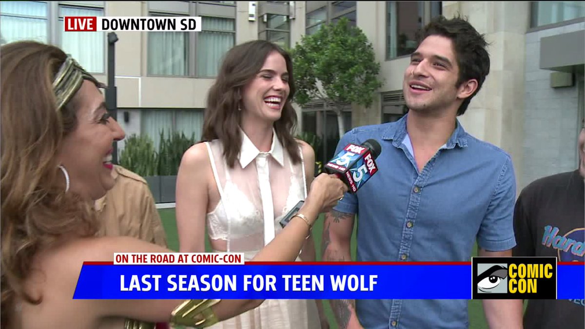 fox5sandiego's tweet photo. @MTVTeenWolf cast hints at new love, character deaths during @Comic_Con interview @tylergposey  https://t.co/nANebePyoE #comiccon #SDCC17 https://t.co/3k5GmxlLe6